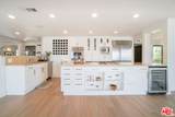 13211 Mulholland Dr - Photo 26
