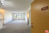 340 Hayworth Ave - Photo 4