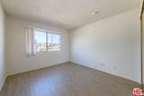 340 Hayworth Ave - Photo 7