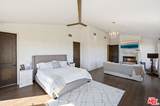 6401 Zumirez Dr - Photo 25