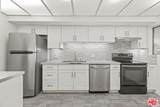 1033 6TH St - Photo 3