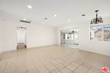 23522 Victory Blvd - Photo 3