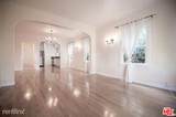 1123 15th St - Photo 3