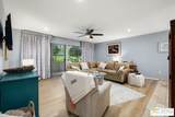 2393 Skyview Dr - Photo 4