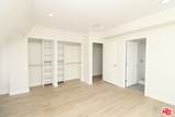 2739 Budlong Ave - Photo 19