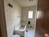 10548 Ayres Ave - Photo 18