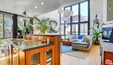 14 Mast St - Photo 3