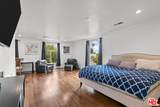 2240 Hillhurst Ave - Photo 26