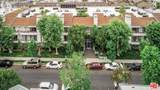 10933 Huston St - Photo 2
