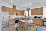 5622 Willowcrest Ave - Photo 3