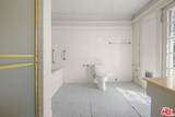 1685 Victoria Ave - Photo 24