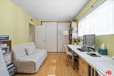 954 6th St - Photo 32
