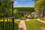 570 Mapleton Dr - Photo 15