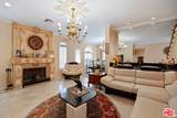 2431 Benedict Canyon Dr - Photo 25