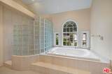 2431 Benedict Canyon Dr - Photo 39