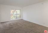 410 Barrington Ave - Photo 23