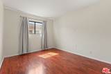 6021 Lindley Ave - Photo 14