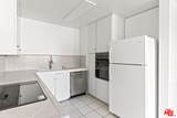 1233 Barry Ave - Photo 11