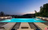 7080 Mulholland Dr - Photo 29