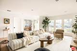 2810 Butler Ave - Photo 4