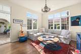 537 June St - Photo 8