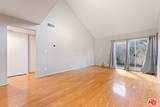 22330 Victory Blvd - Photo 4