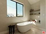 3629 Rosewood Ave - Photo 39