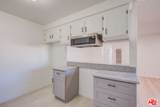 305 Plymouth - Photo 11