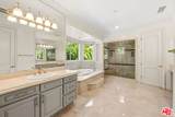2997 Beverly Glen Cir - Photo 25