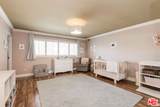 4443 Saugus Ave - Photo 32
