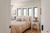 23278 Aetna St - Photo 15