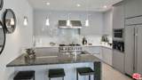 425 Palm Dr - Photo 3