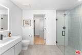 904 New Hampshire Ave - Photo 21