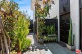 3314 Griffith Park Blvd - Photo 16