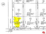 212 Avenue E - Photo 8
