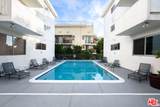960 Larrabee St - Photo 9