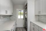 15525 Sylvan St - Photo 4