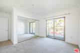 951 Granville Ave - Photo 21