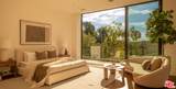 12752 Mulholland Dr - Photo 41