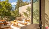 12752 Mulholland Dr - Photo 43