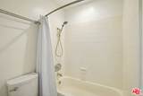 968 Larrabee St - Photo 19