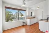 968 Larrabee St - Photo 9