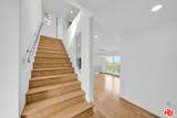15263 Mulholland Dr - Photo 15