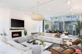 17 Venice Blvd - Photo 1