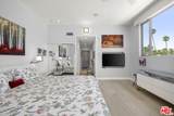 907 Lincoln Blvd - Photo 18