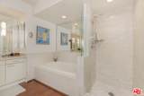 13600 Marina Pointe Dr - Photo 18