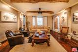 10064 Toluca Lake Ave - Photo 14