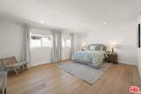 1525 Hayworth Ave - Photo 22