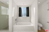 1525 Hayworth Ave - Photo 28