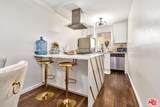 7045 Woodley Ave - Photo 6